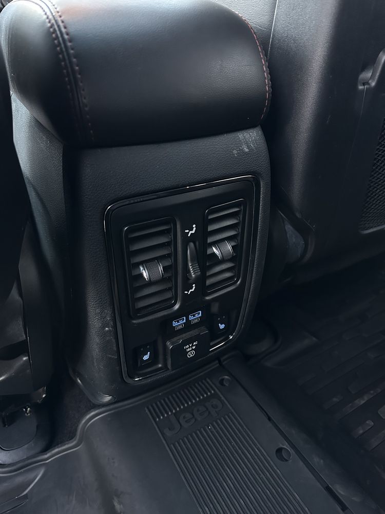 Jeep Grand Cherokee Trailhawk