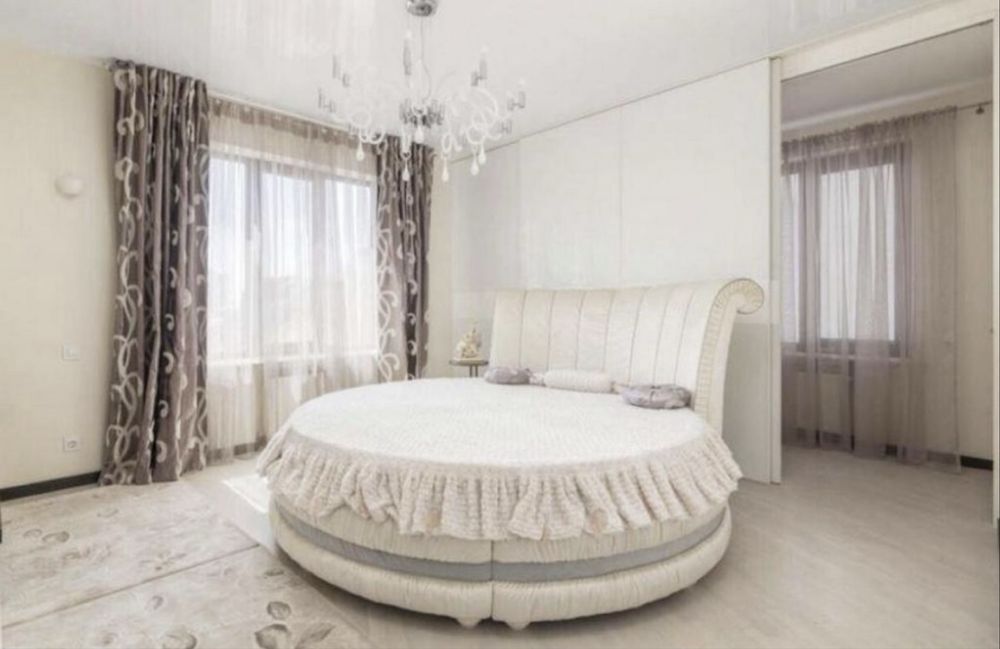 Е-сертификат 4к. 130кв.м., ЖК Свободы 36а (Иванова), Новострой, Центр