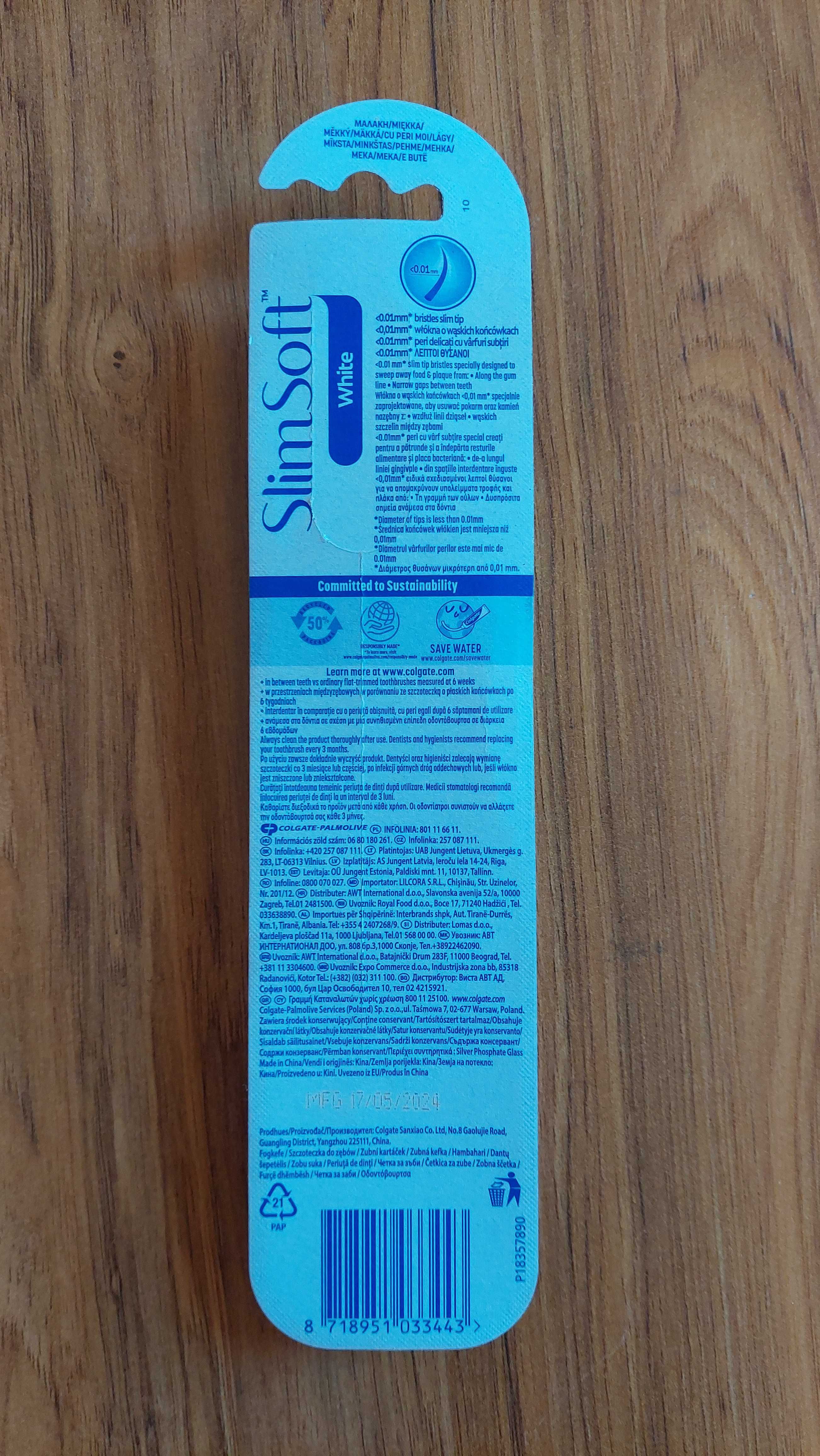 Szczoteczka do zębów Colgate Slim Soft White