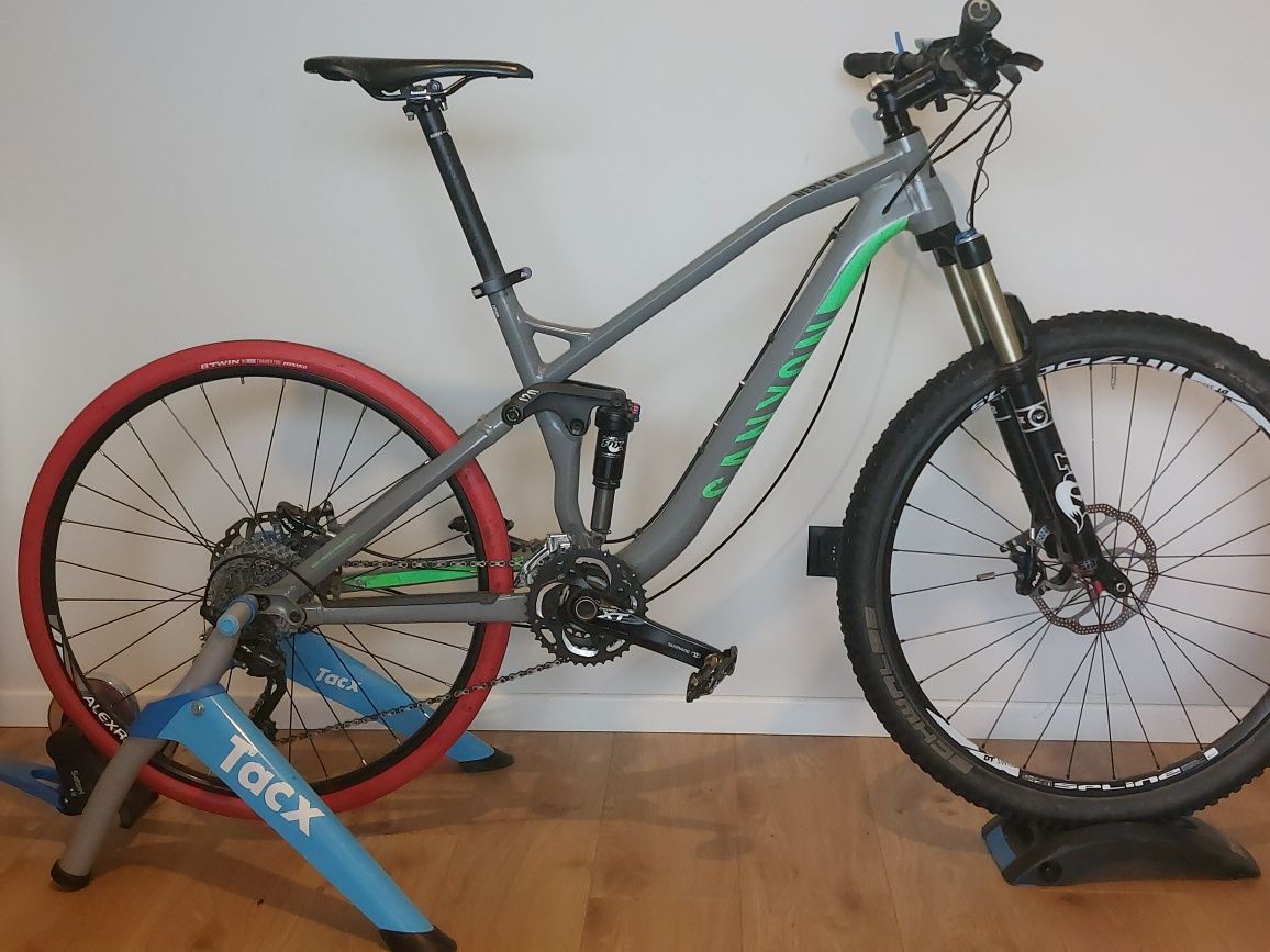 Full Canyon Nerve Al 8.0 M 27,5 Fox + zestaw Tacx Satori smart