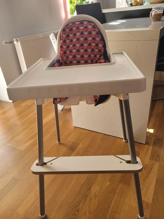 Krzeselko dzieciece ikea