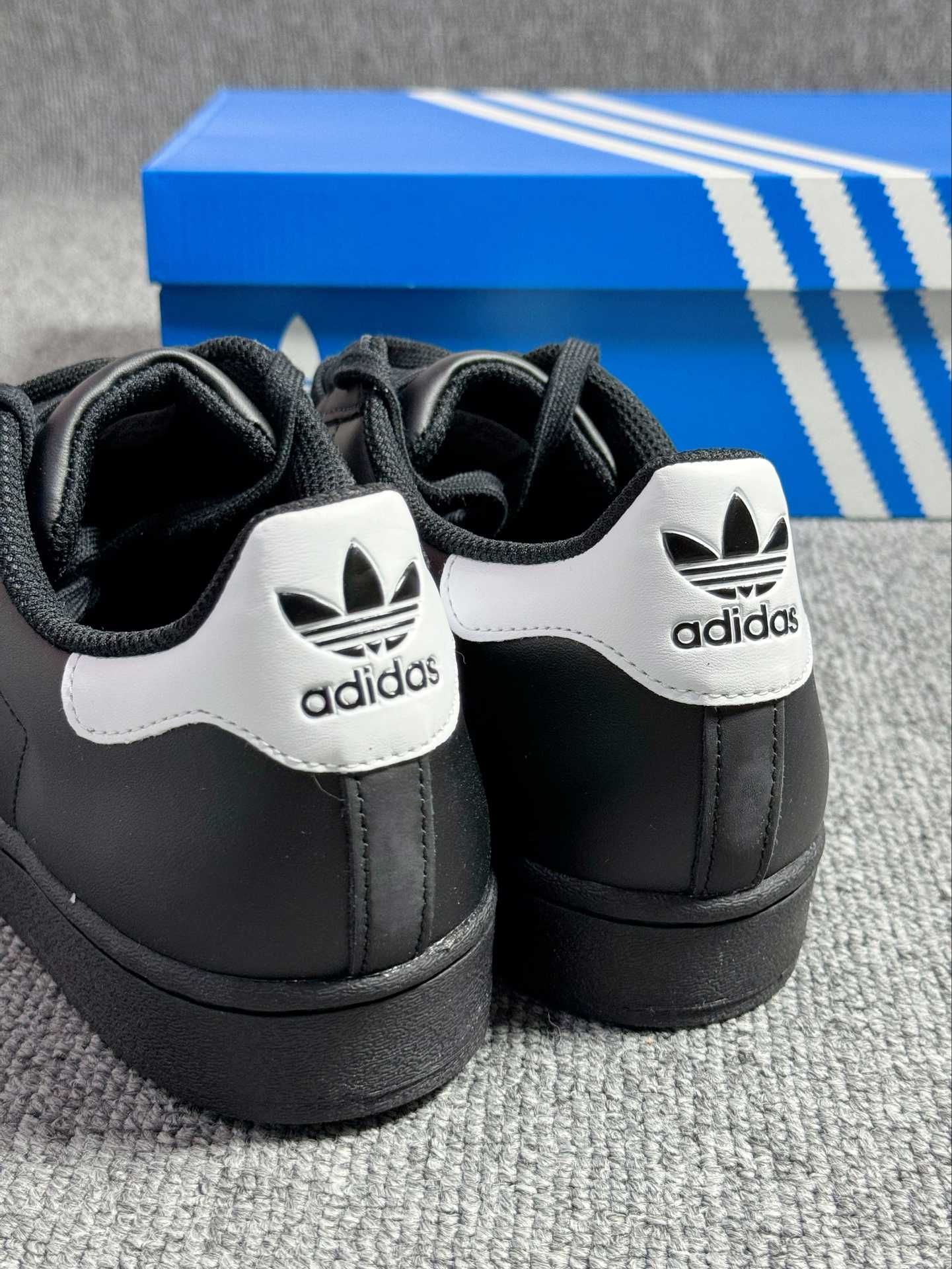*NoweAdidasSuperstarCoreBlack*Moda.