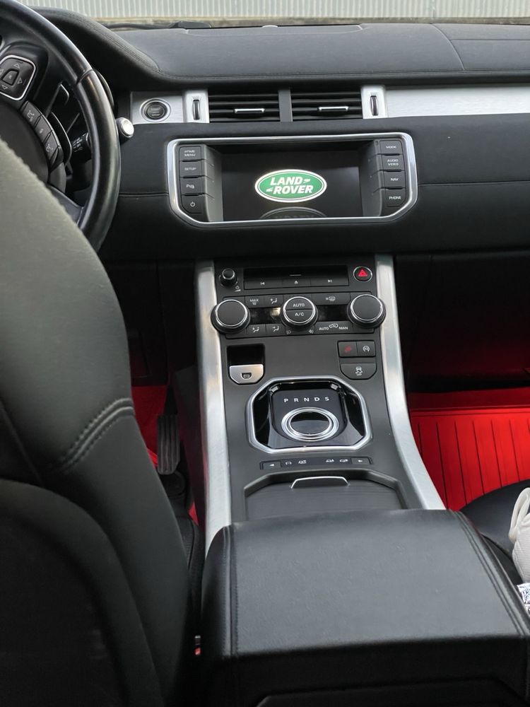Land Rover Range Rover Evoque 2014 I покоління • 2.0T Si4 AT 249 к.с.