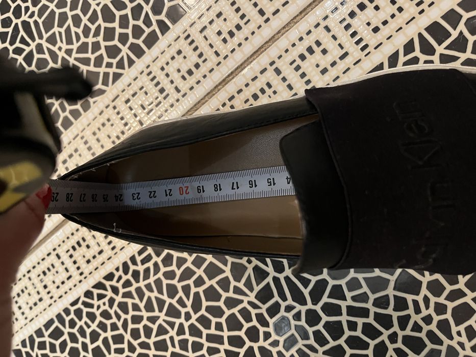 Calvin Klein сліпони