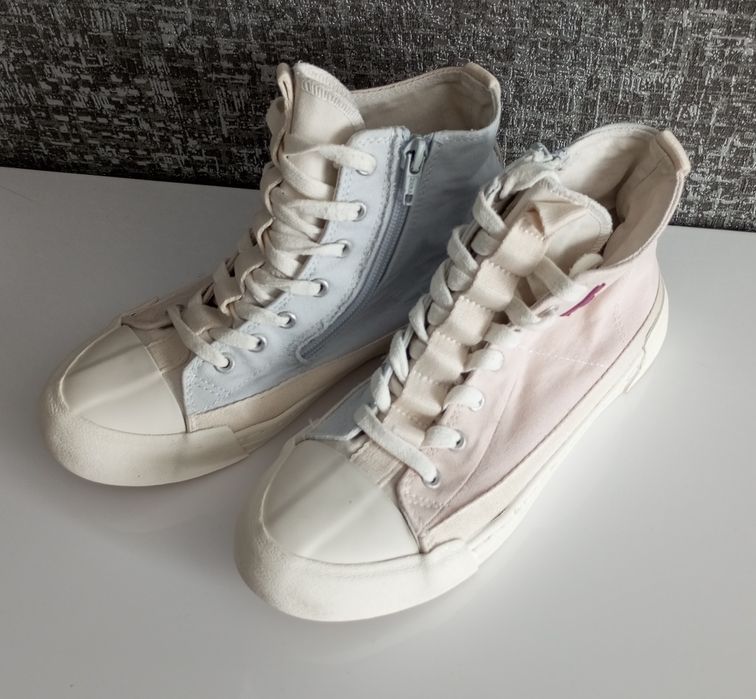 Жіночі кеди Zara