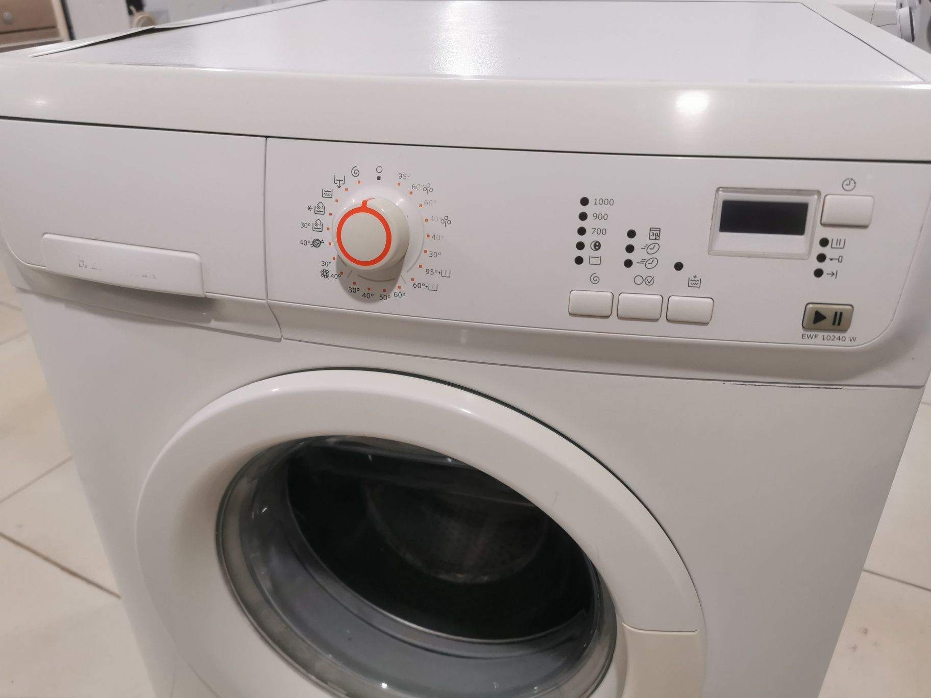 НАЙНИЖЧІ ЦІНИ. ВЕЛИКИЙ ВИБІР. Пральна машина Electrolux 7kg. Wisn82a