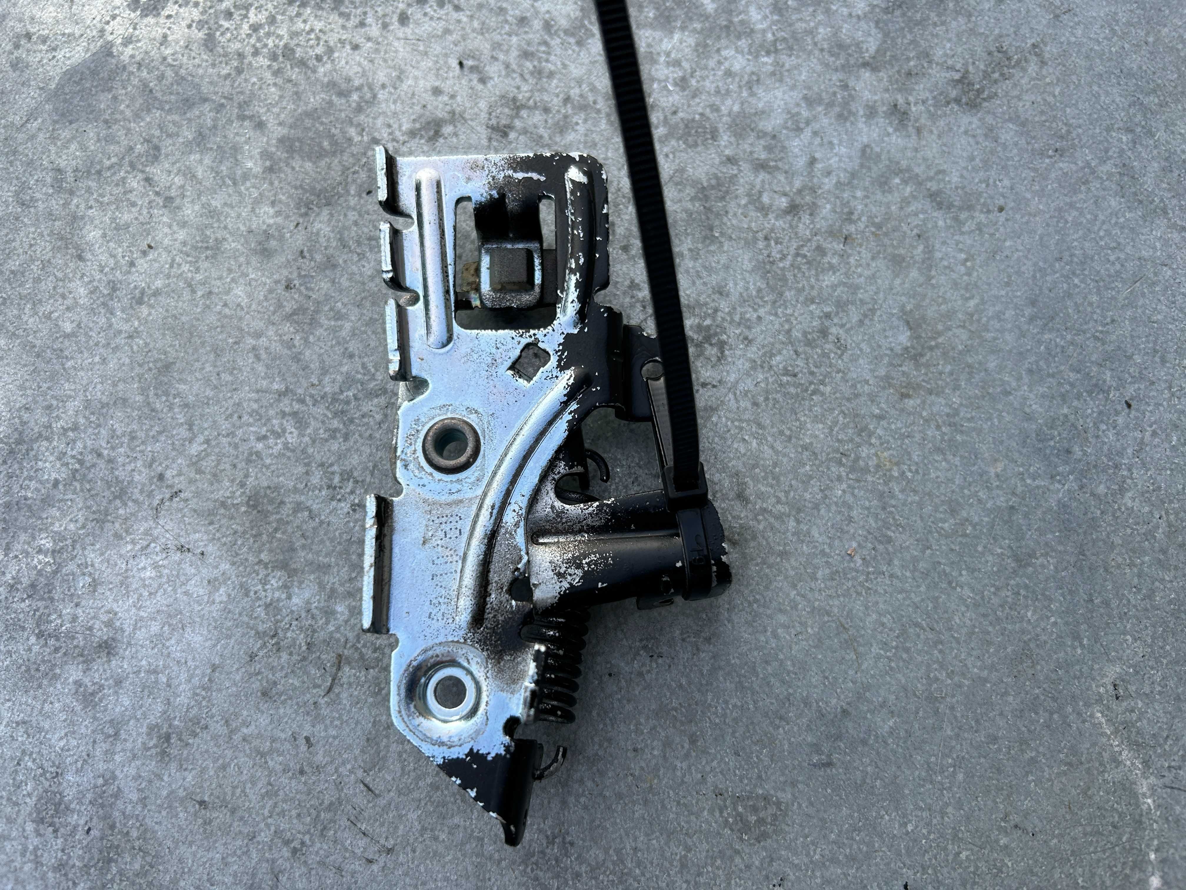 Hamulec bezpieczeństwa Briggs Stratton 625E 650E 675EX QUANTUM 190cm3