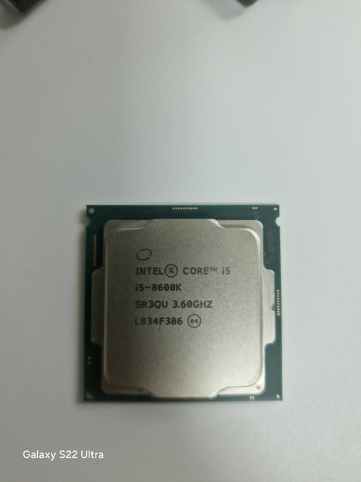 i5 8600k + cooler master e cooler nox