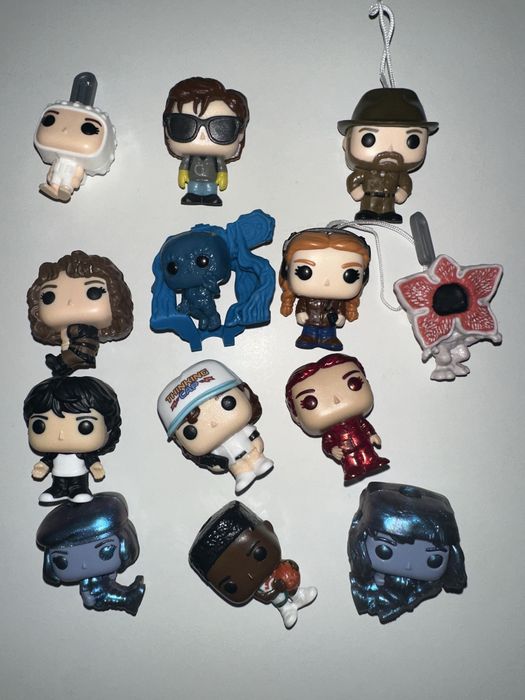 Обмін stranger things дивні дива кіндер