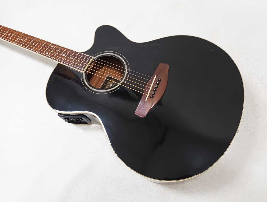 Yamaha CPX500 Electro Acústica