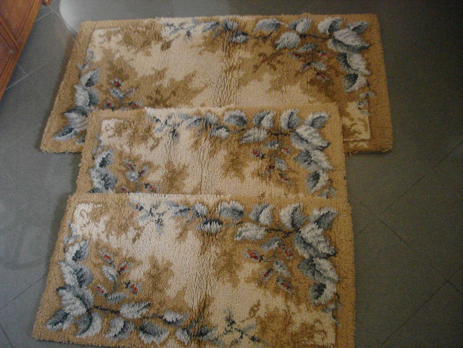 2 Conjuntos de tapetes de quarto