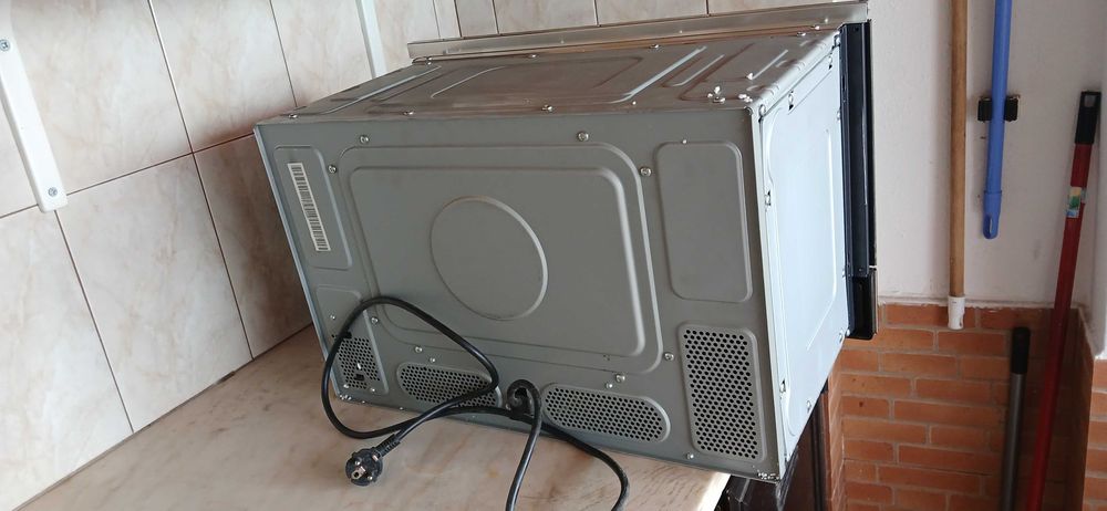 Micro-ondas de encastre Teka