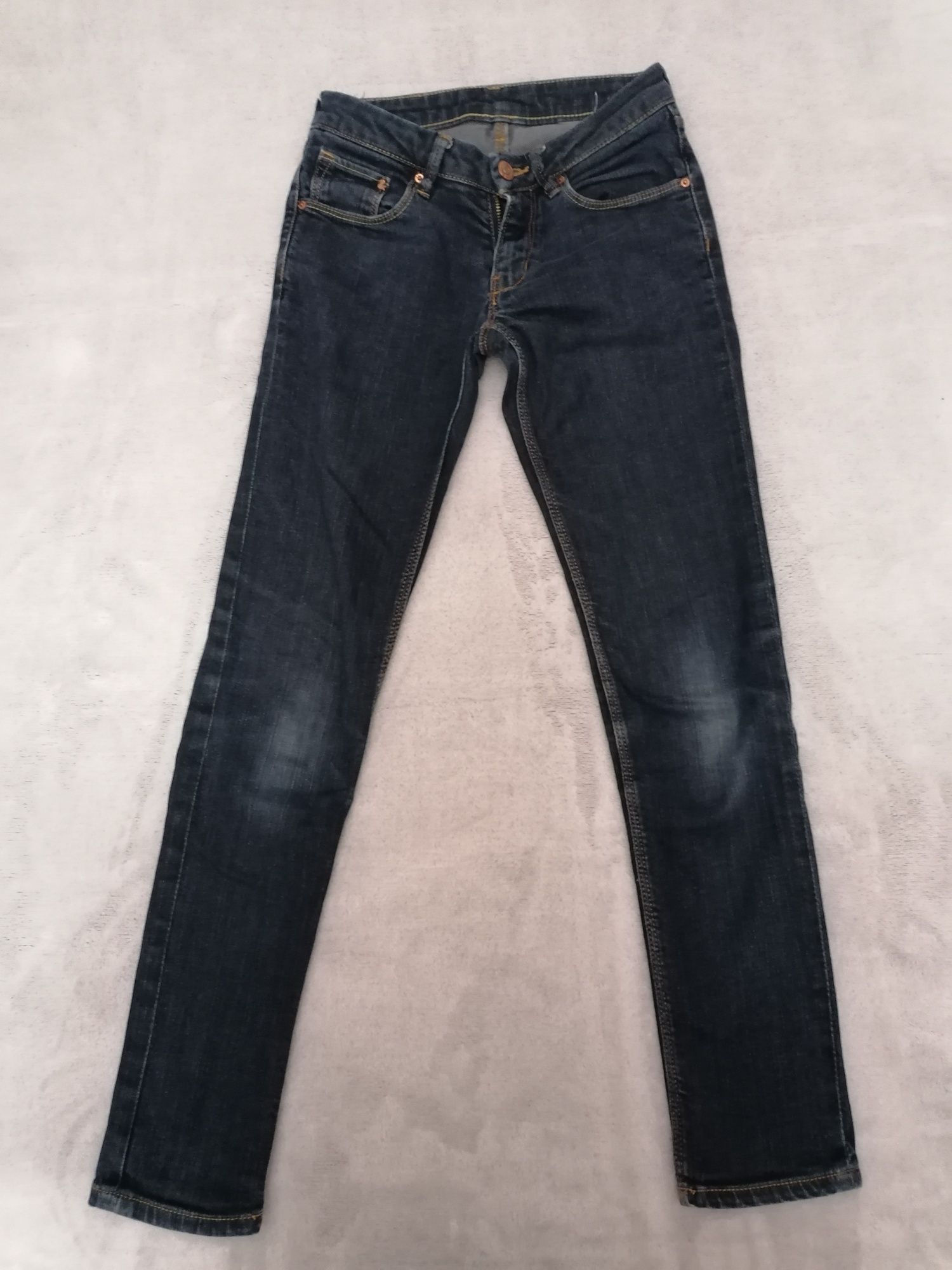 2 pary jeansów Zara blekitne z dziurami, 136, H&M, granatowe