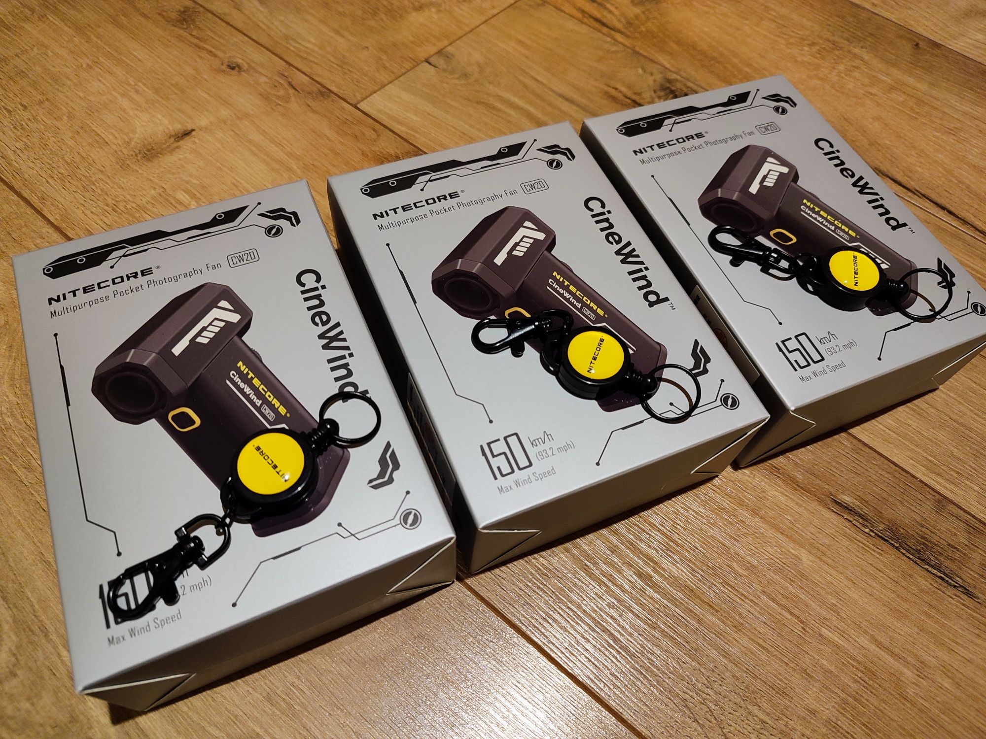 Nitecore CW20 брелок у подарунок