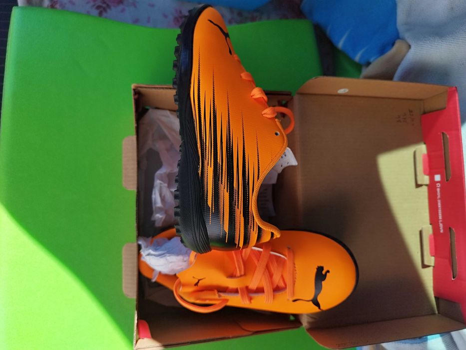 Chuteiras puma novas para sintético para criança