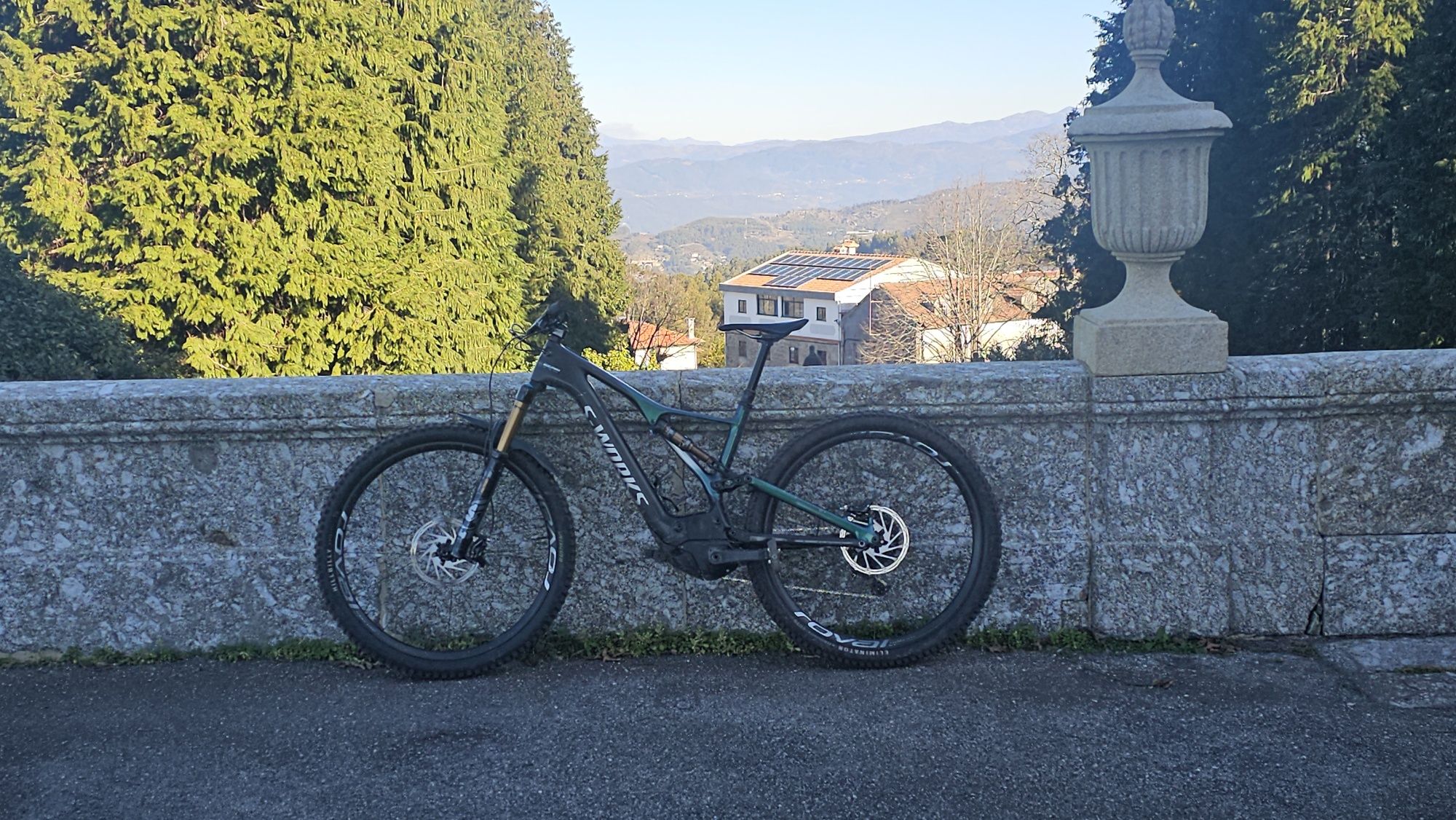 Specialized turbo levo s-works