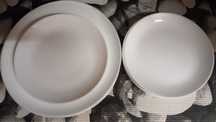 COMO NOVO,Serviço 12 pratos branco vitroceramica,ideal para dia à dia