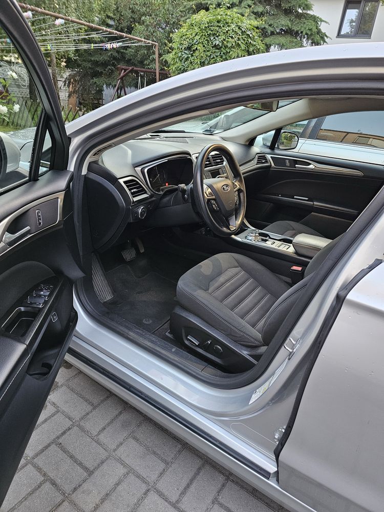 Ford Fusion Mondeo Hybrid