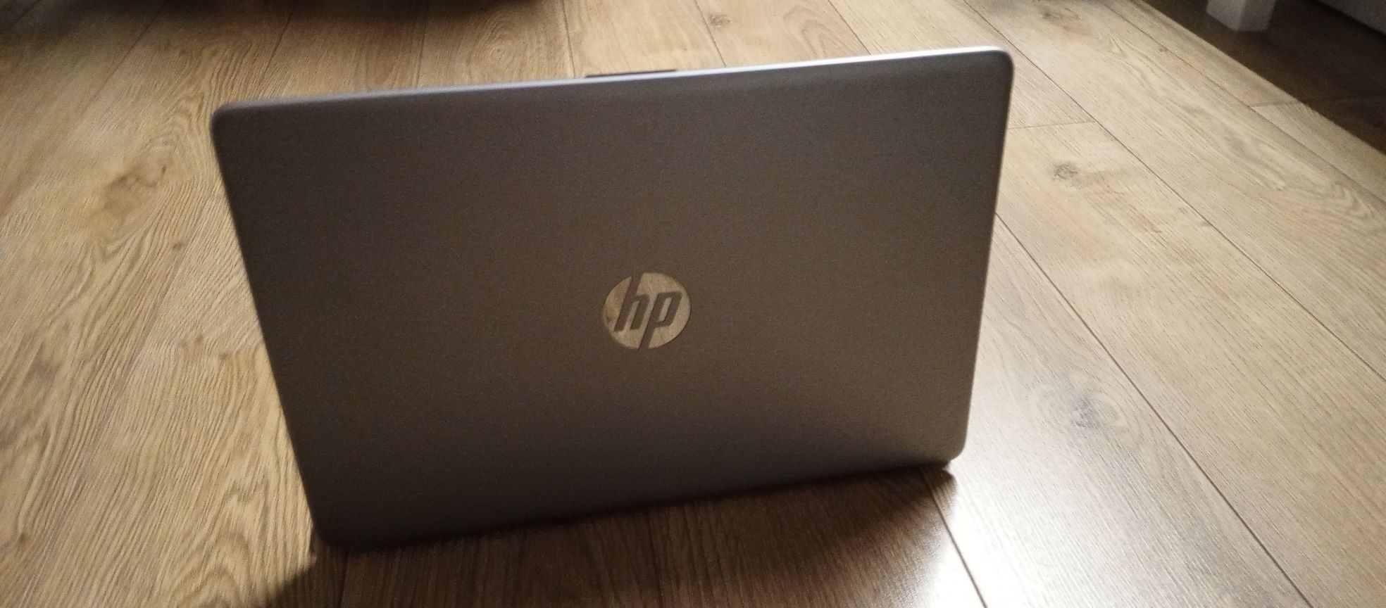 Laptop HP 250 G9
