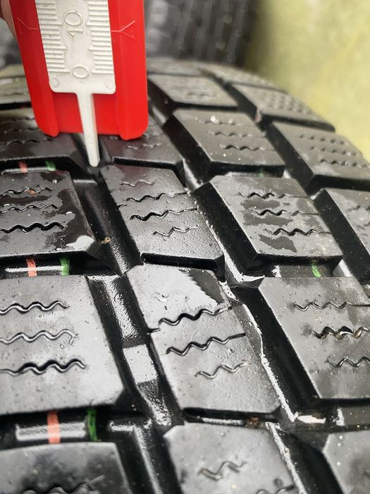 Шини колеса TOYO H09 175/65 R14C 4шт.