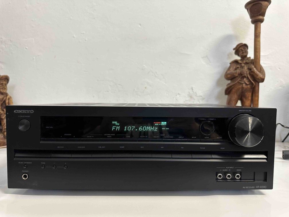 7.1 AVR Amplituner Onkyo HT-R 390, 110 Wat, HDMI 3D