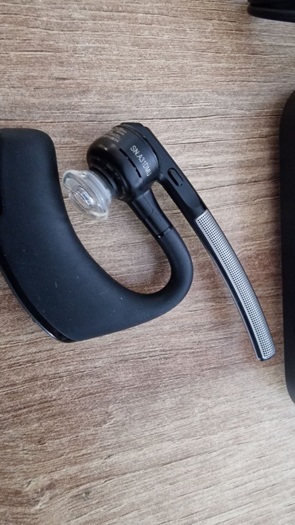 Plantronics voyager legend z etui