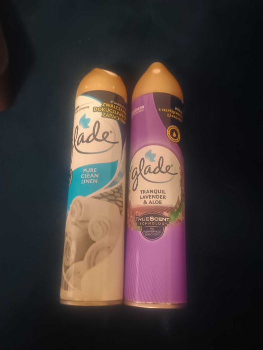 2 x odświeżacz powietrza Glade
