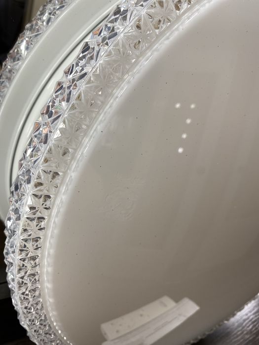 Светодиодный светильник LightMaster СЕ1093S с пультом ДУ