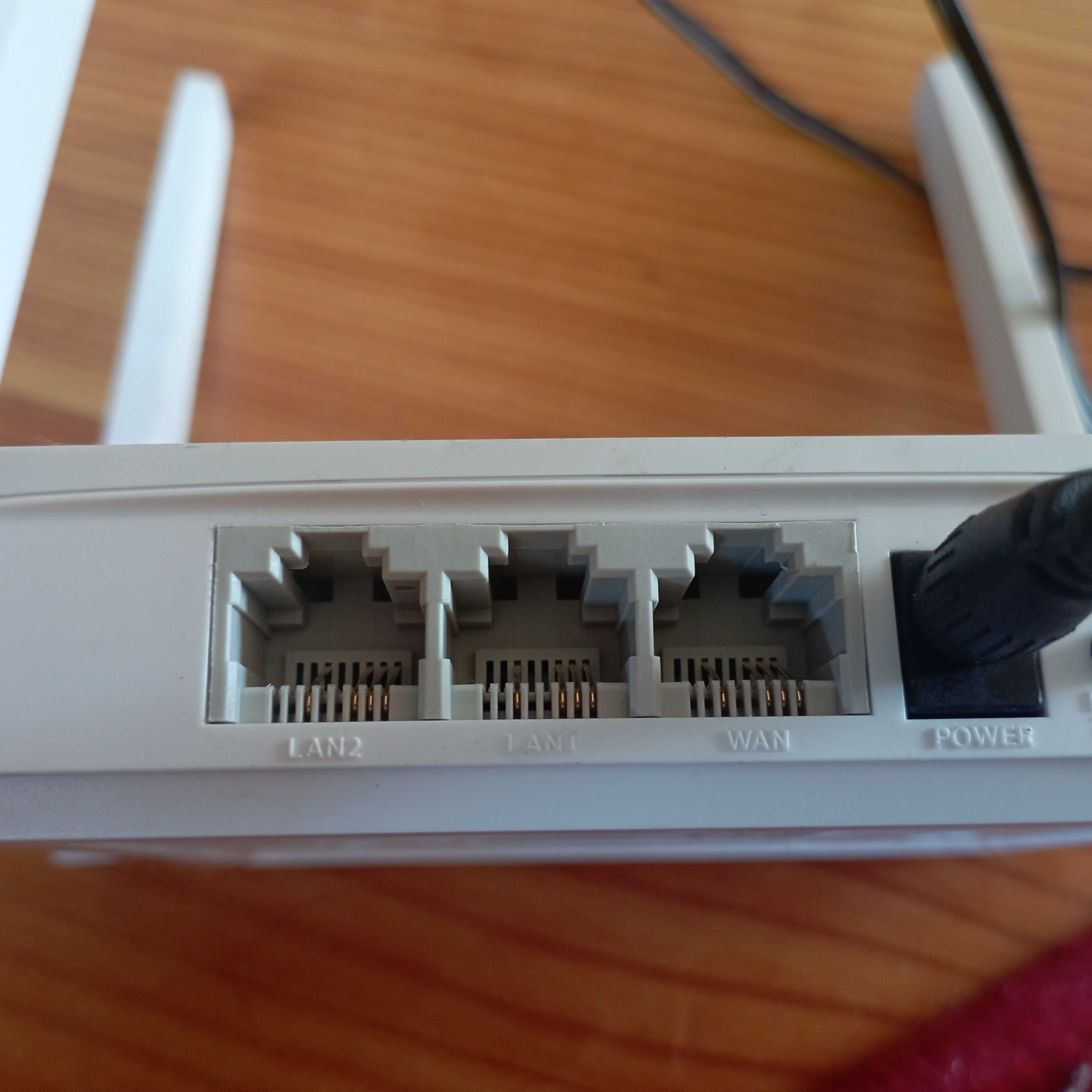 Роутер Mercusys AC10 б/у