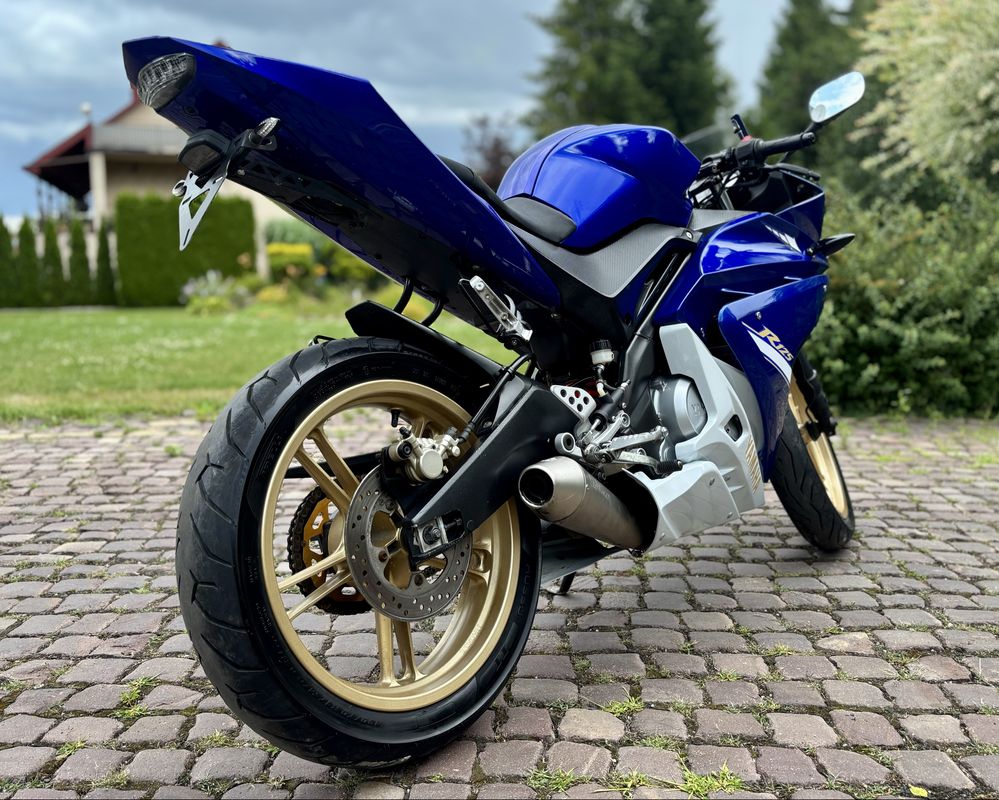 YAMAHA YZF 125, Kat. A1/B, Motocykl 125cm3! (RC DUKE CBR MT)