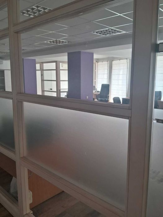 офис в центре с землей