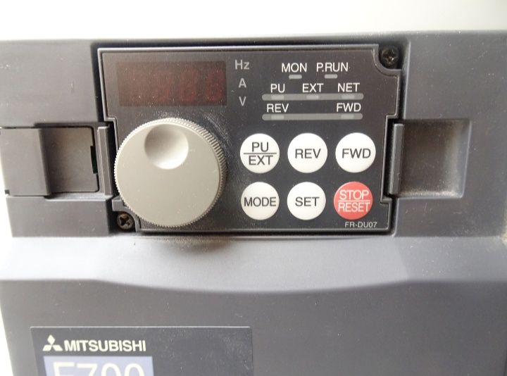 Falownik 15kW Mitsubishi, falownik Do Pompy Głębinowej