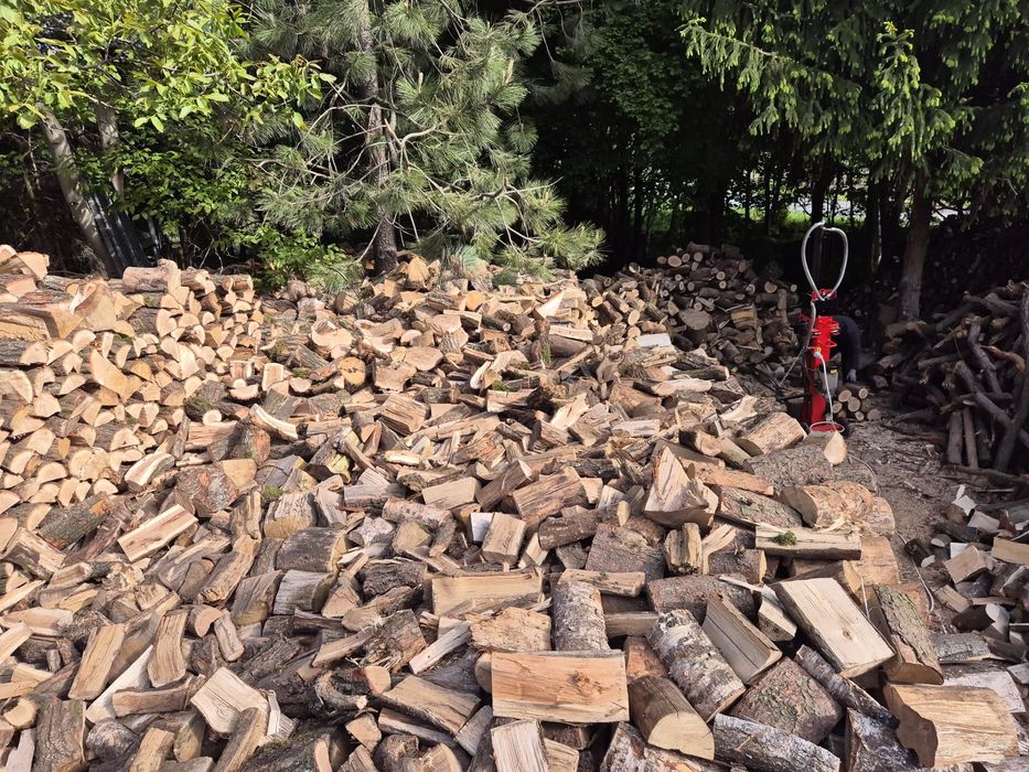 Sprzedam drewno opakowe kominkowe.