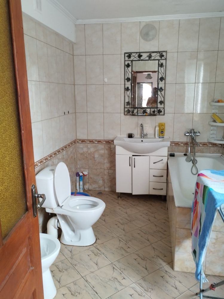 Продається будинок по вул .Шашкевича