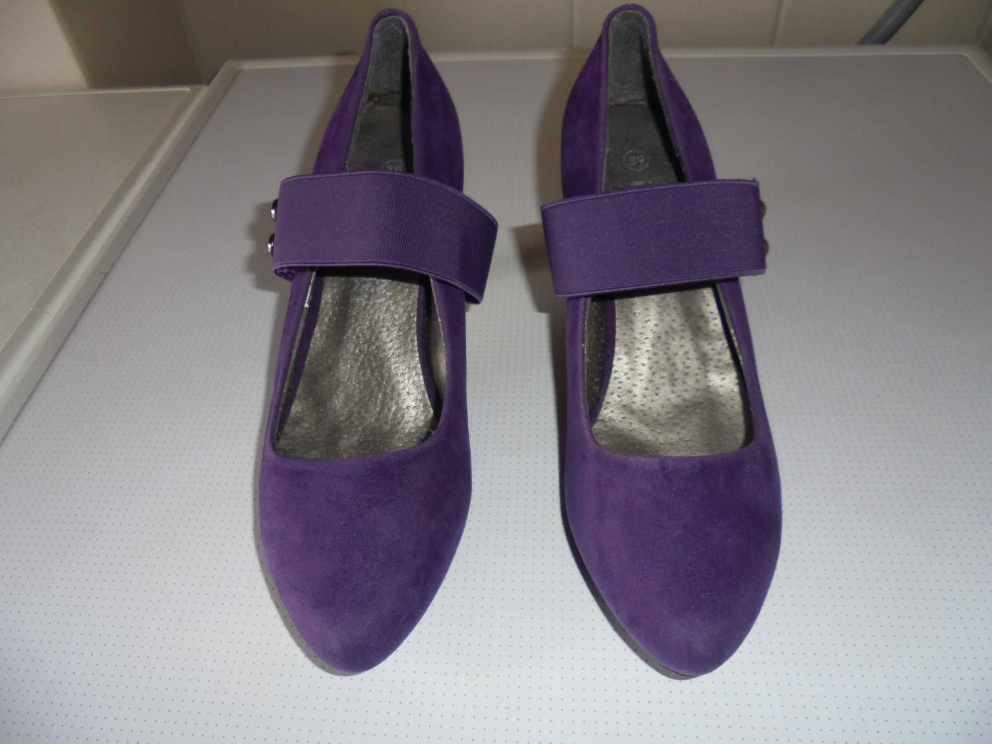 sapatos de senhora novos sem etiqueta