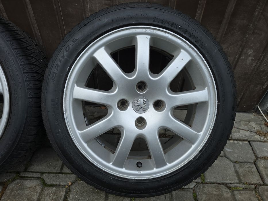 Felgi z oponami 205/45R16 Peugeot 206 4x108 Partner 207 C2 C3 Berlingo