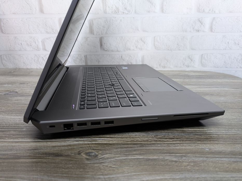 388	HP ZBook 17 G6 17.3" FHD IPS i7-9750H 16/512Gb NVidia Quadro 4Gb