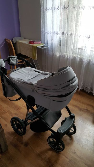 Wózek Adamex Belissa 2w1 gondola i spacerówka