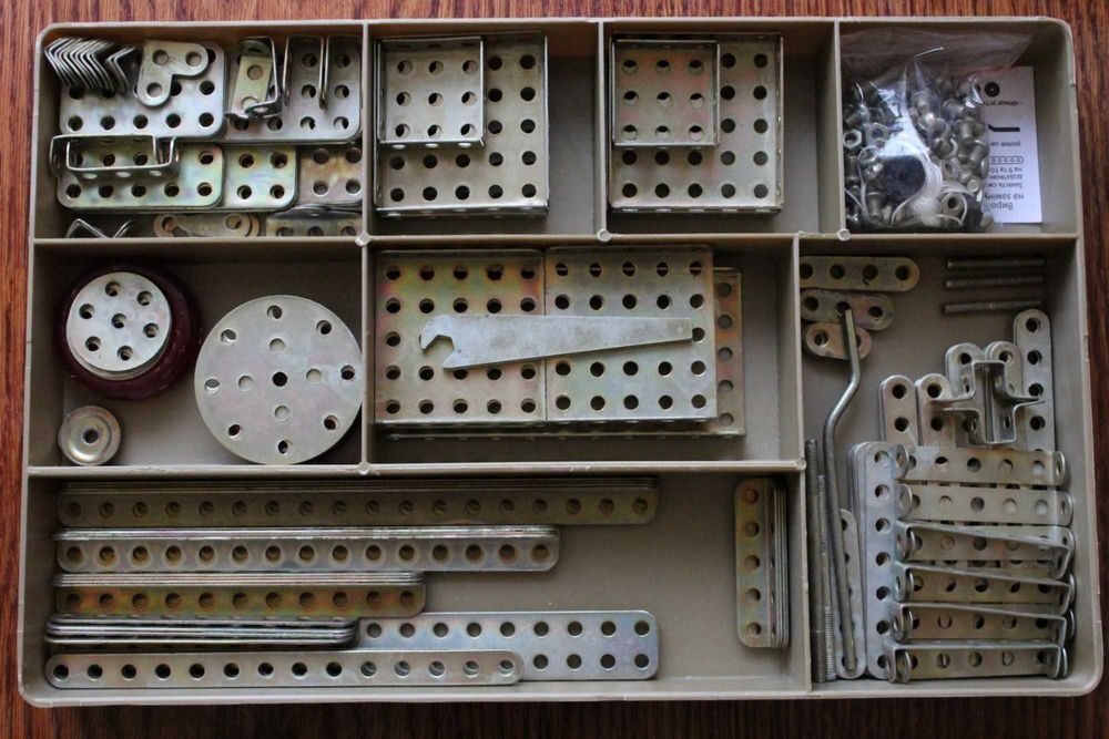 Залізний Найбільші набори Конструктор металевий №35 Машинки