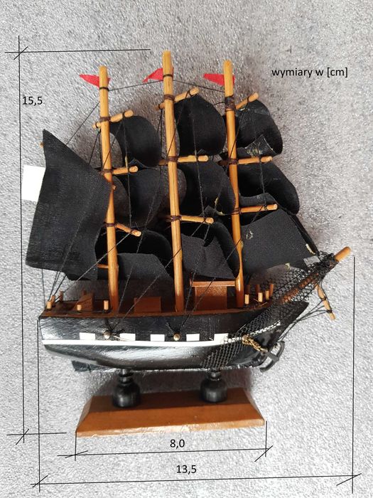 [71s] model okrętu pirackiego