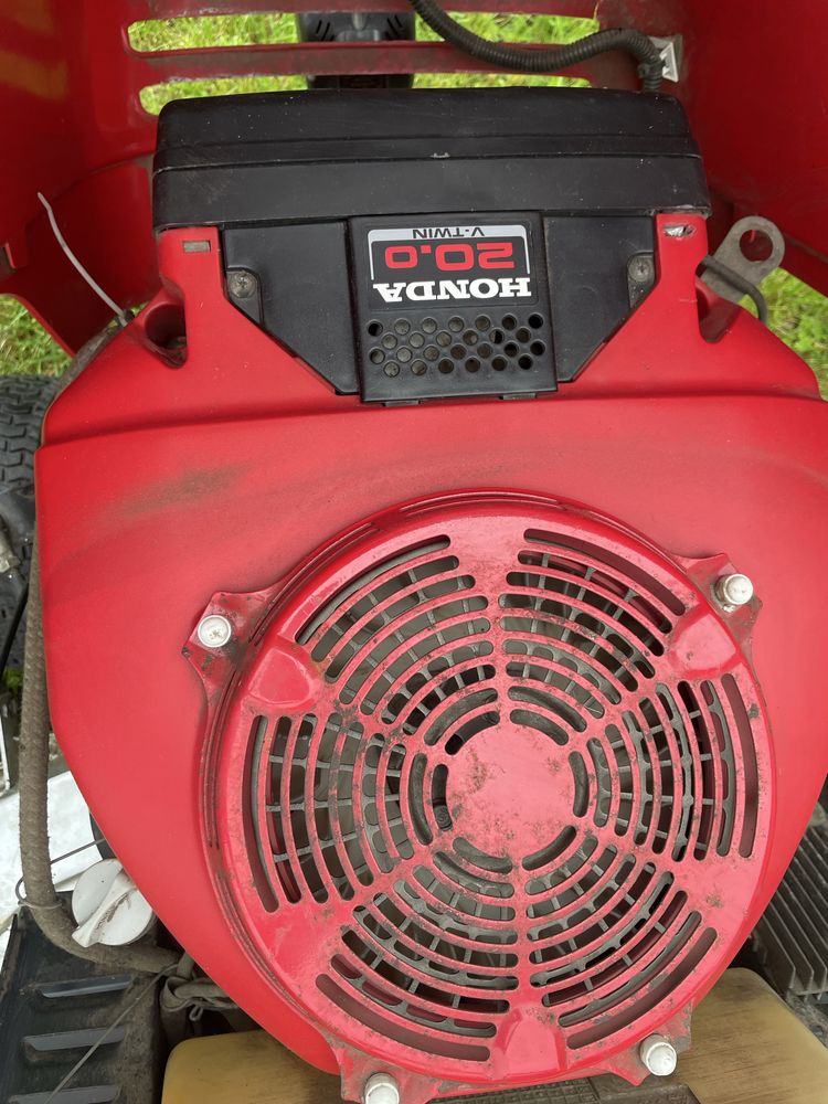 Traktorek Honda 2220 Hydrostatic
