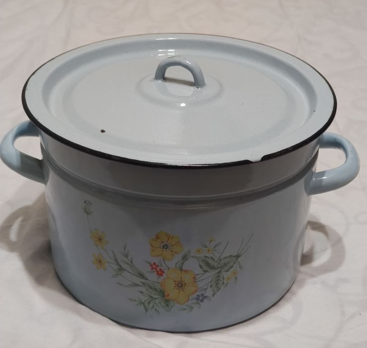 Кастрюля эмалированная 10 литров времён СССР