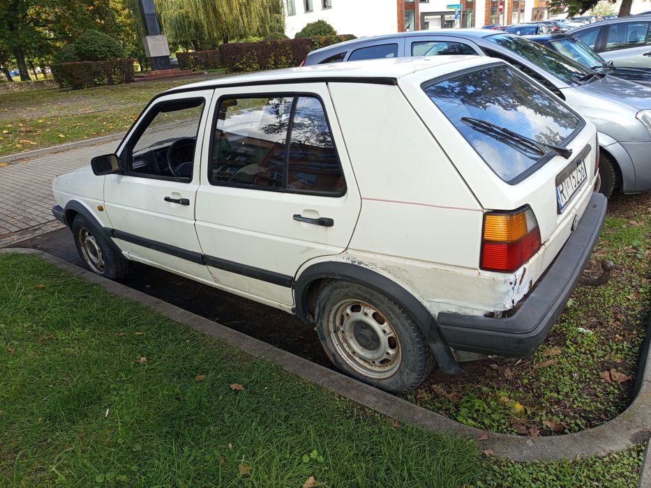 Volkswagen Golf 2 1.3 Benzyna 1990 Rok 
Oc na rok