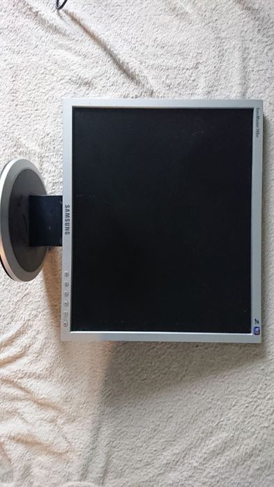 Продам Монітор Самсунг 740 bf