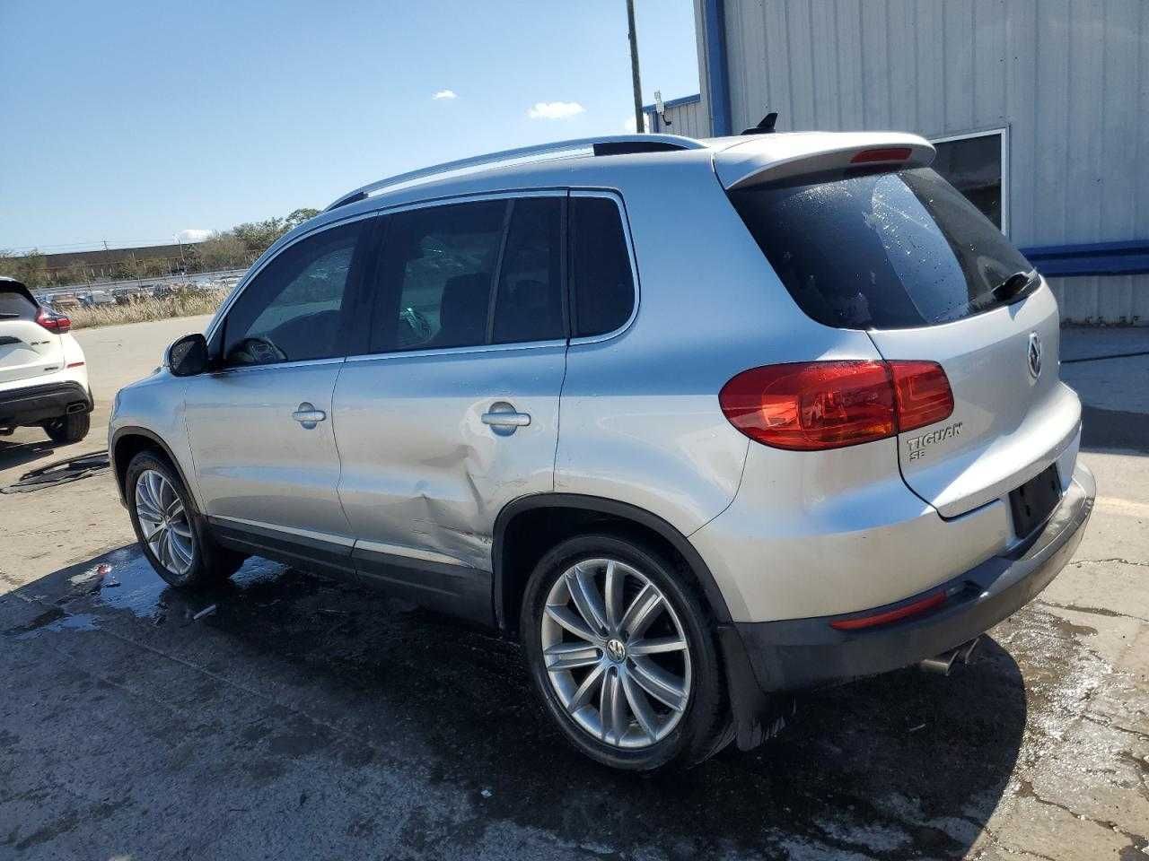 Volkswagen Tiguan S