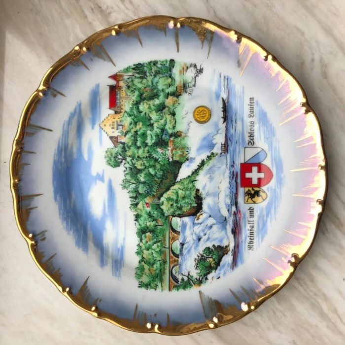 Тарелка сувенир Швейцария, водопад Rheinfall и замок Laufen, 25 см