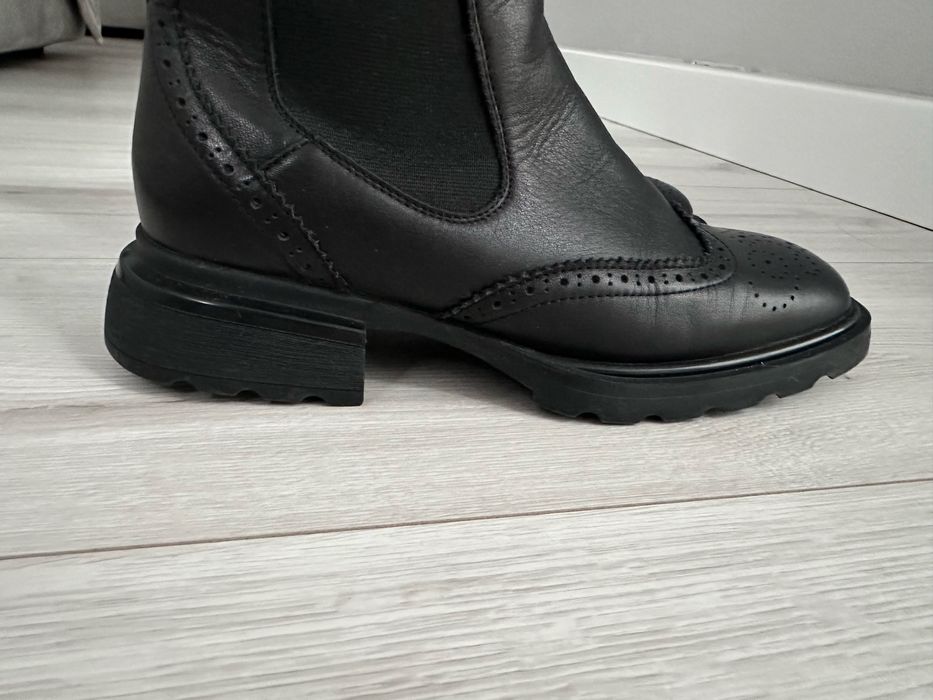 Ботінки шкіряні, челсі, чоботи