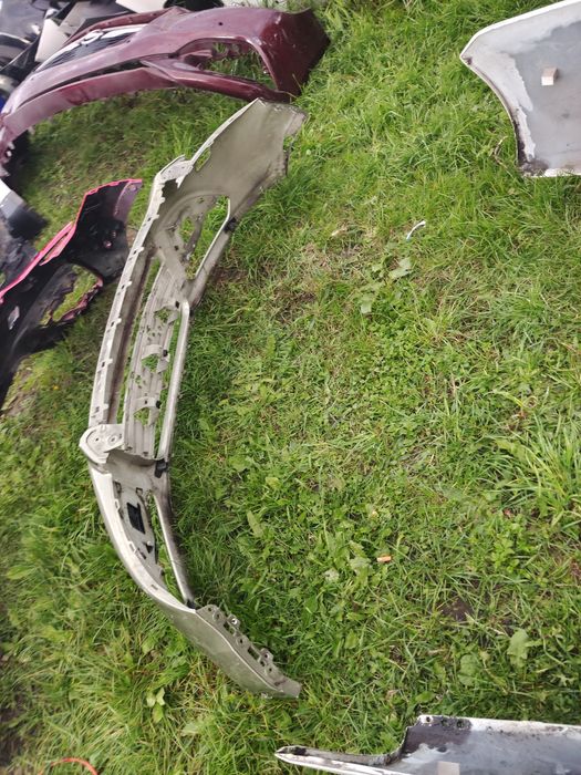 ZDERZAK przedni FORD Kuga MK2 sprysk 4 PDC zderzak przód przedni