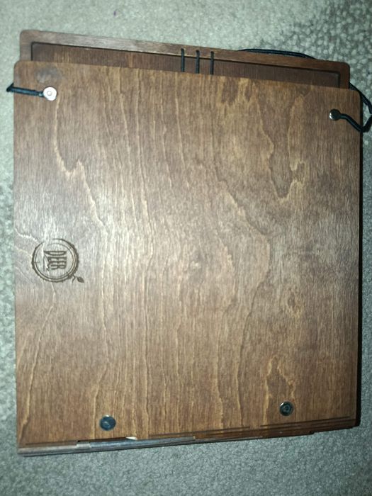 Дерев'яний фотоальбом новий