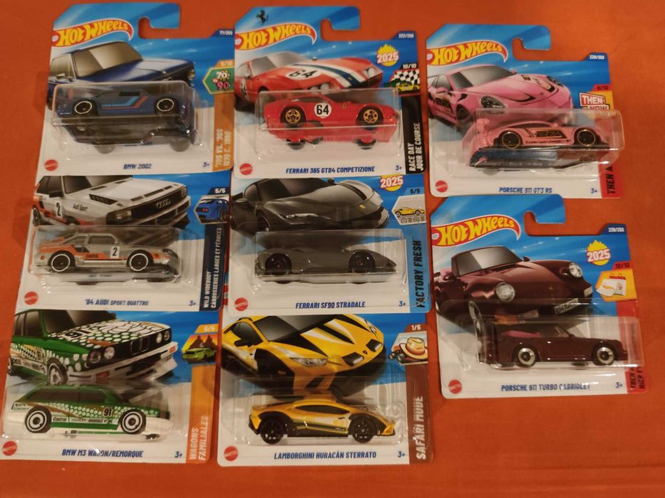Hot wheels pakiet 8 sztuk Ferrari, Bmw, Lamborghini, Porsche, Audi TH